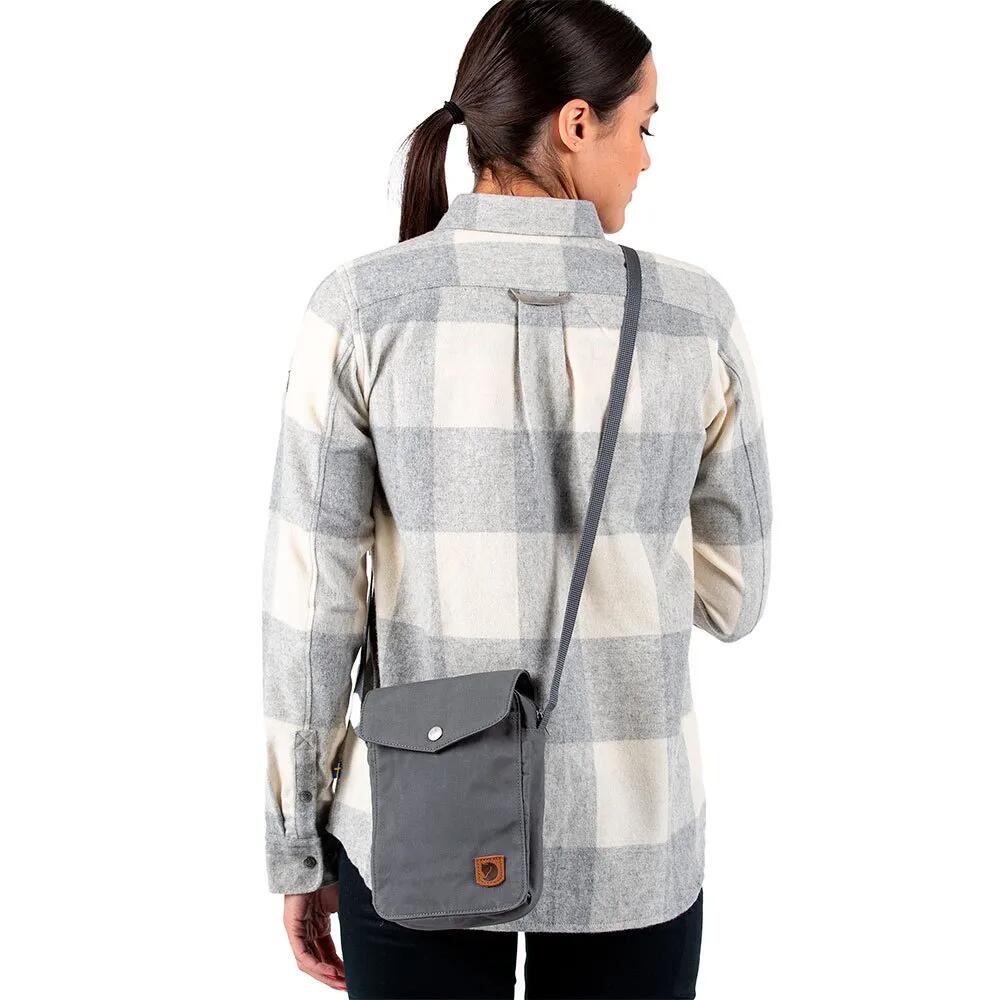 フェールラーベン グリーンランド クロスボディ （ KhakiDust ） | Fjallraven Greenland crossbody [t]｜クライムスワールド 店