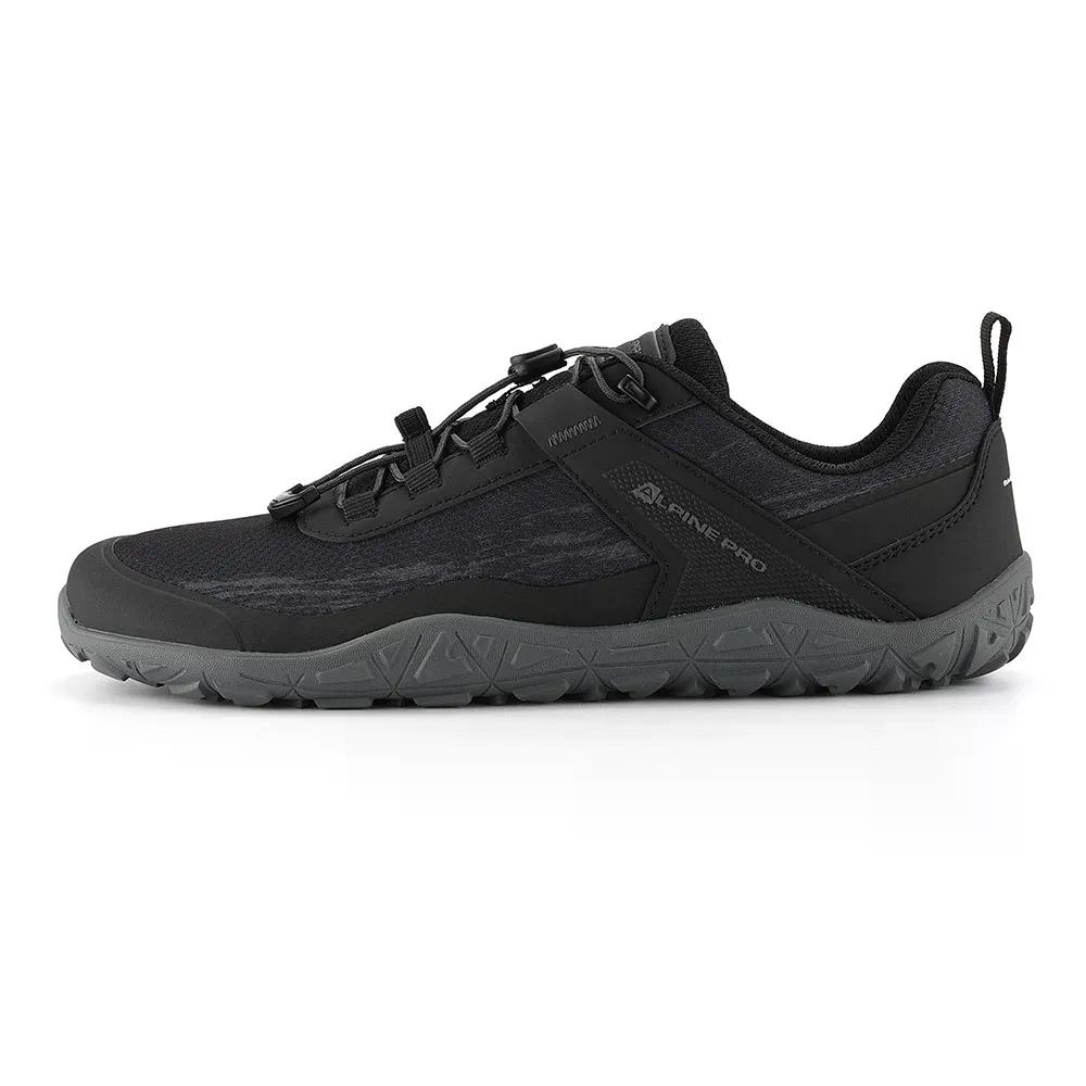 アルパイン 労働者階級 ブルヘ 山歩きシューズ （ Black ） | ALPINE PRO Bruhe hiking shoes  [t]
