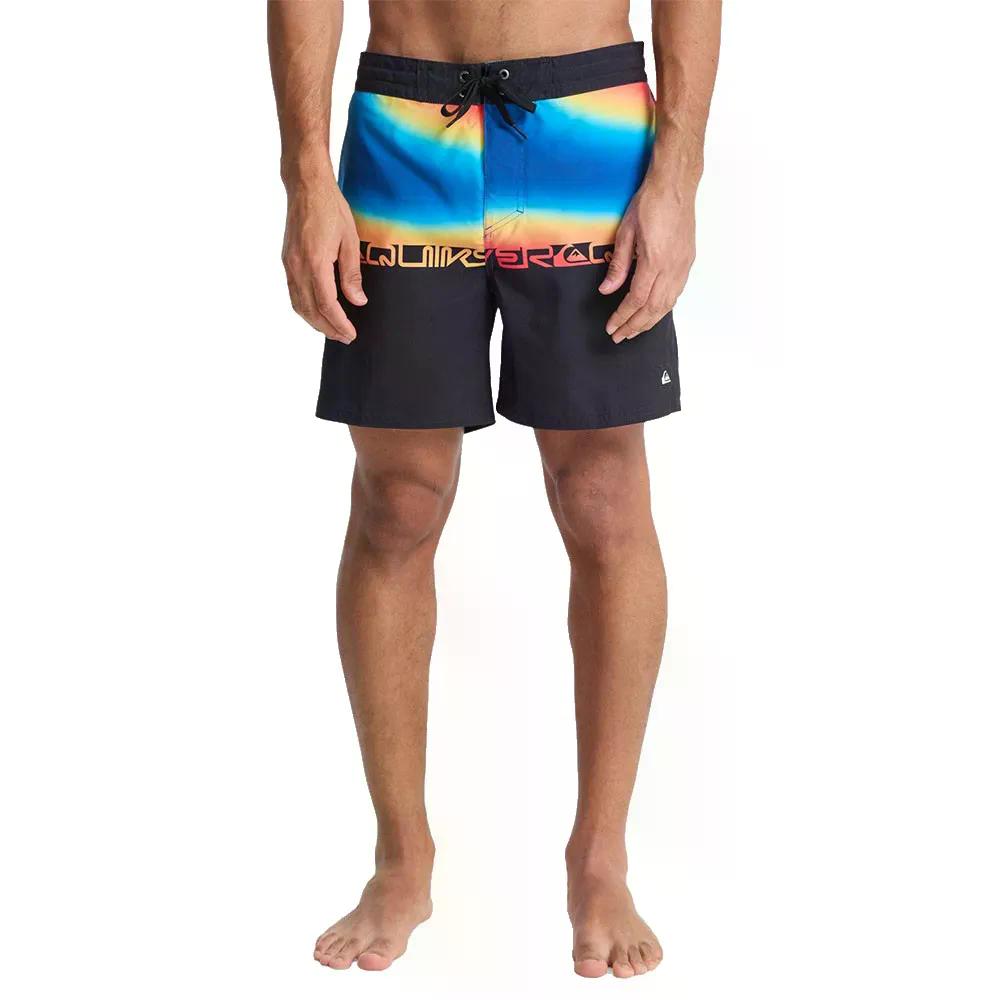 クイックしろがね色 エブリデイ 二分の一ジャム 16in スイムショーツ （ BlackWordblock ） | QUIKSILVER Everyday Half Jam 16\u0027\u0027 Swim Shorts  [t]