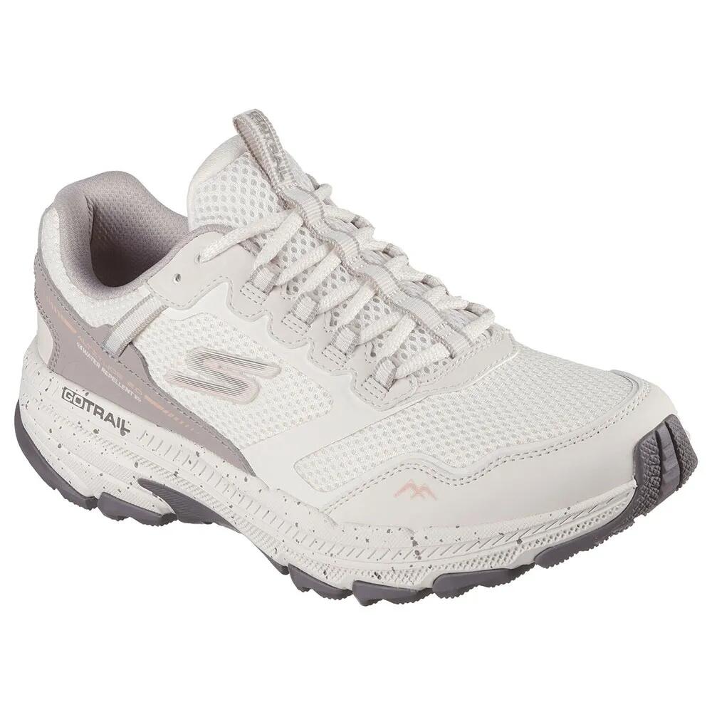 スケッチャーズ ゴー 幽客 トレイル アルティテュード 2.0 シューズ レディース （ Natural Leather / Taupe Trim ） | SKECHERS Go Run Trail Altitude 2.0 shoes Women [t]