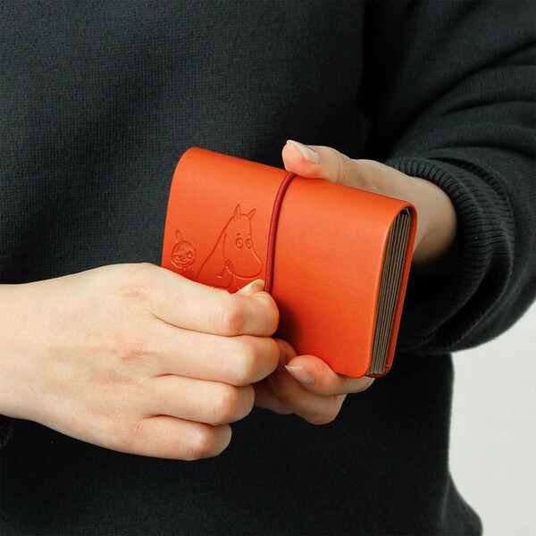 免運費！五種顏色可選！姆明卡包，風琴式設計，7個口袋，美樂蒂和史力奇圖案，非常適合收納醫療卡、積分卡和名片。 High Tide - 郵寄出貨。