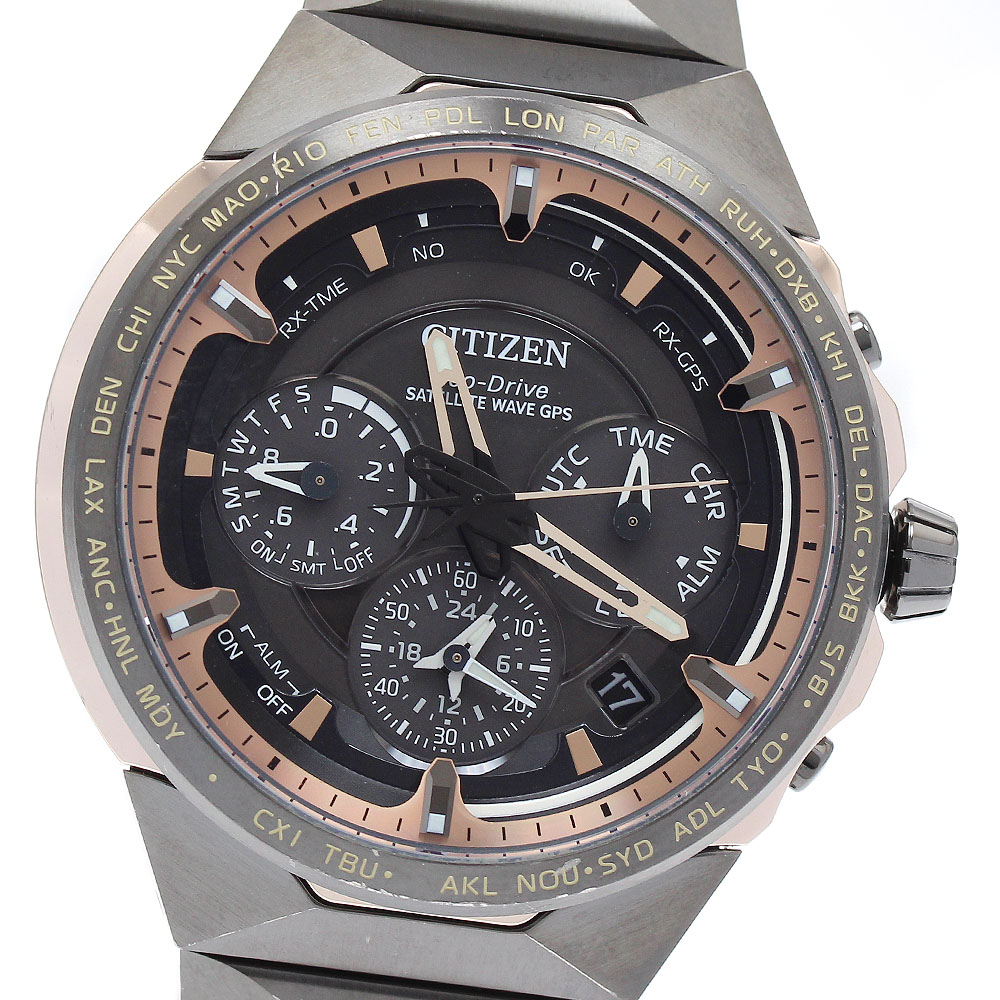 シチズン CITIZEN F950-T026729/CC4025-82E サテライトウェーブ エコドライブ チタニウム技術50周年記念 メンズ 内箱・保証書付き_895320【中古】｜CLOSER