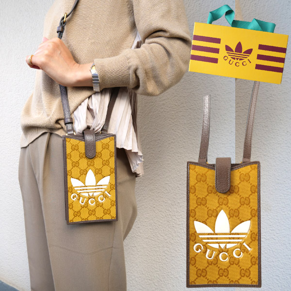 【国内発】GUCCI×adidas PHONEケース ロゴ入り ギフト包装可 国内発】GUCCI×adidas PHONEケース ロゴ入り ギフト包装可