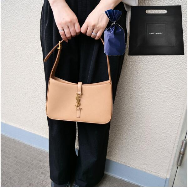 【新品■正規品■送料無料■ギフト包装無料】サンローラン Saint Laurent ホーボー ショルダーバッグ 657228BWR6W2725 レディース 女性 ギフト プレゼント 誕生日 お祝い｜ワールドクローゼット