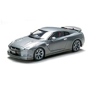 1 43 NISSAN GTRミニカー ダークメタルグレー GT-R 塗装済完成品