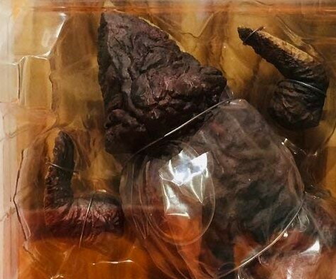 X-PLUS エクスプラス 大怪獣シリーズ ウルトラQ　地底怪獣パゴス（モノクロ版） 大怪獣シリーズ ウルトラQ 地底怪獣パゴス | 怪獣玩具に魅せられて