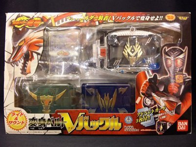 変身ベルト Ｖバックル １期 バンダイ 仮面ライダー龍騎 新品 なりきり