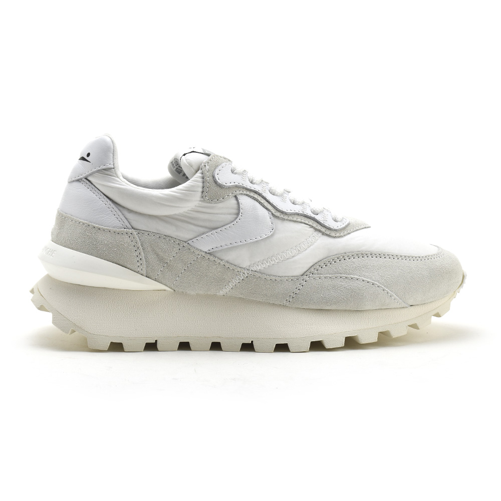 ボイルブランシェ VOILE BLANCHE スニーカー　スタッズ 白 35 楽天市場】【40％OFF】【正規品】VOILE BLANCHE スニーカー