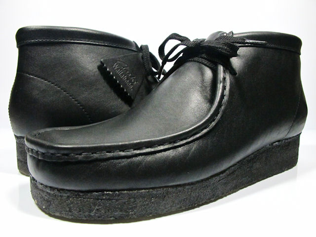 all black clarks