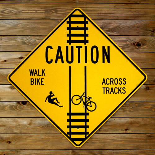 トラフィックサイン CAUTION ACROSS TRACKS 縦104.5×横104.5cm 道路標識 新品 アメリカ製|アメリカン雑貨COLOUR