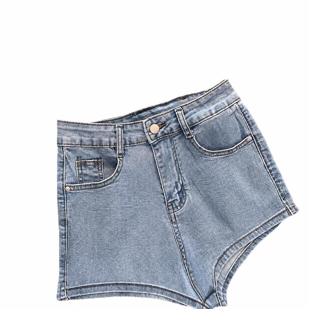 デニムショートパンツ レディース ハイウエスト ホットパンツ 立体リボンデザイン バックリボン 美脚 脚長 着痩せ ジーパン 短パン ジーンズ 個性的 デザイン感 デニムパンツ カジュアル ボ 春 夏｜Clover Rainbow