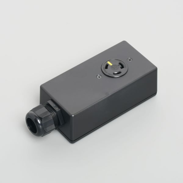 Яアメリカン電機 【3323E-L6】黒色 シングルタップ 引掛形1ヶ口 30A 接地形2P 250V (NEMA L6-30)