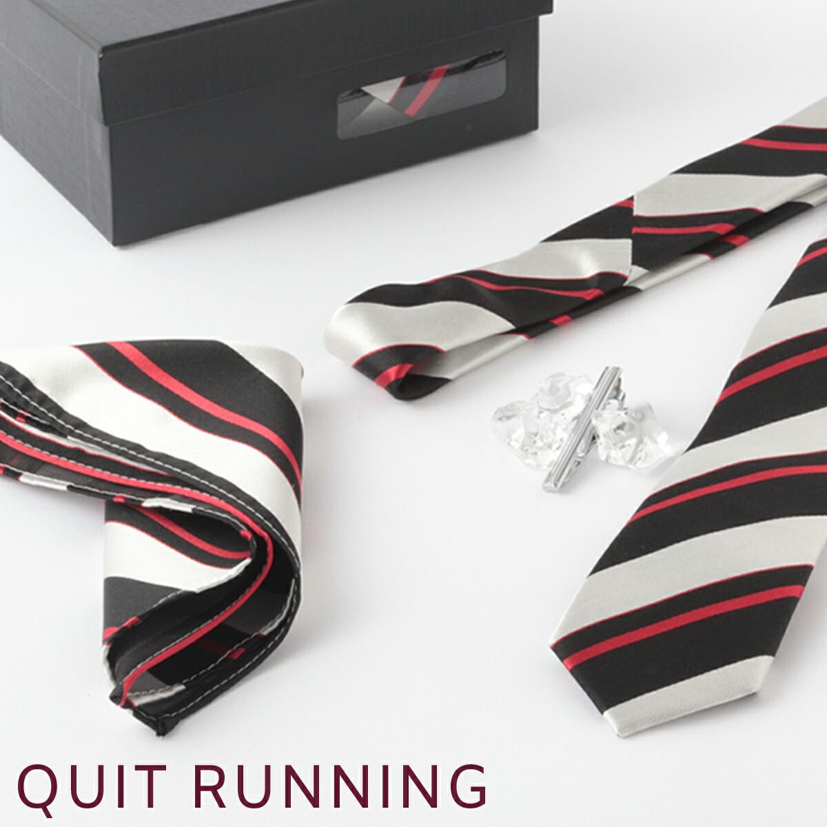 英国ブランド メンズ ギフト4点フルセット Quit Running ブラック ×レッド ×ホワイト ストライプ ネクタイ ポケットチーフ ナロータイクリップ カフス ステンレス ネクタイピン クイトランニング ギフト 祝い 卒業式 スーツ フォーマル トラッド