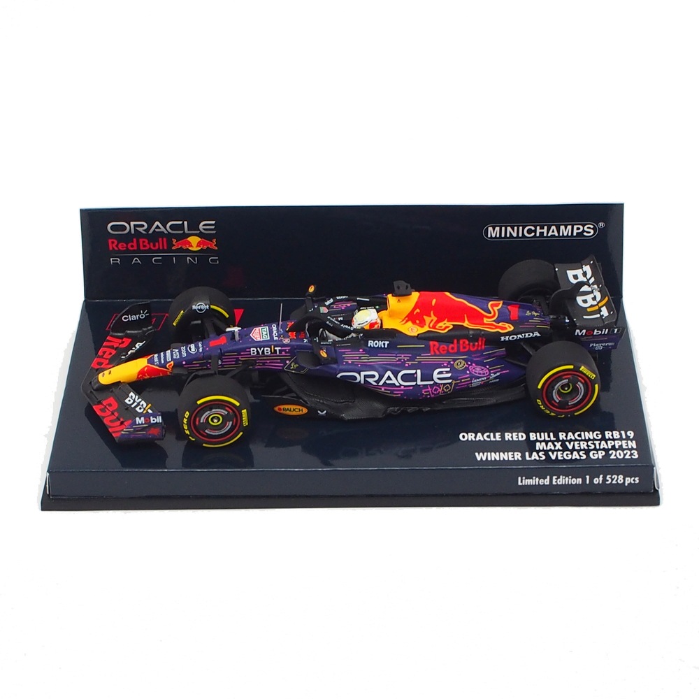 豪華 引退 F1 ウェバー RB9 レッドブル ブラジルGP PMA