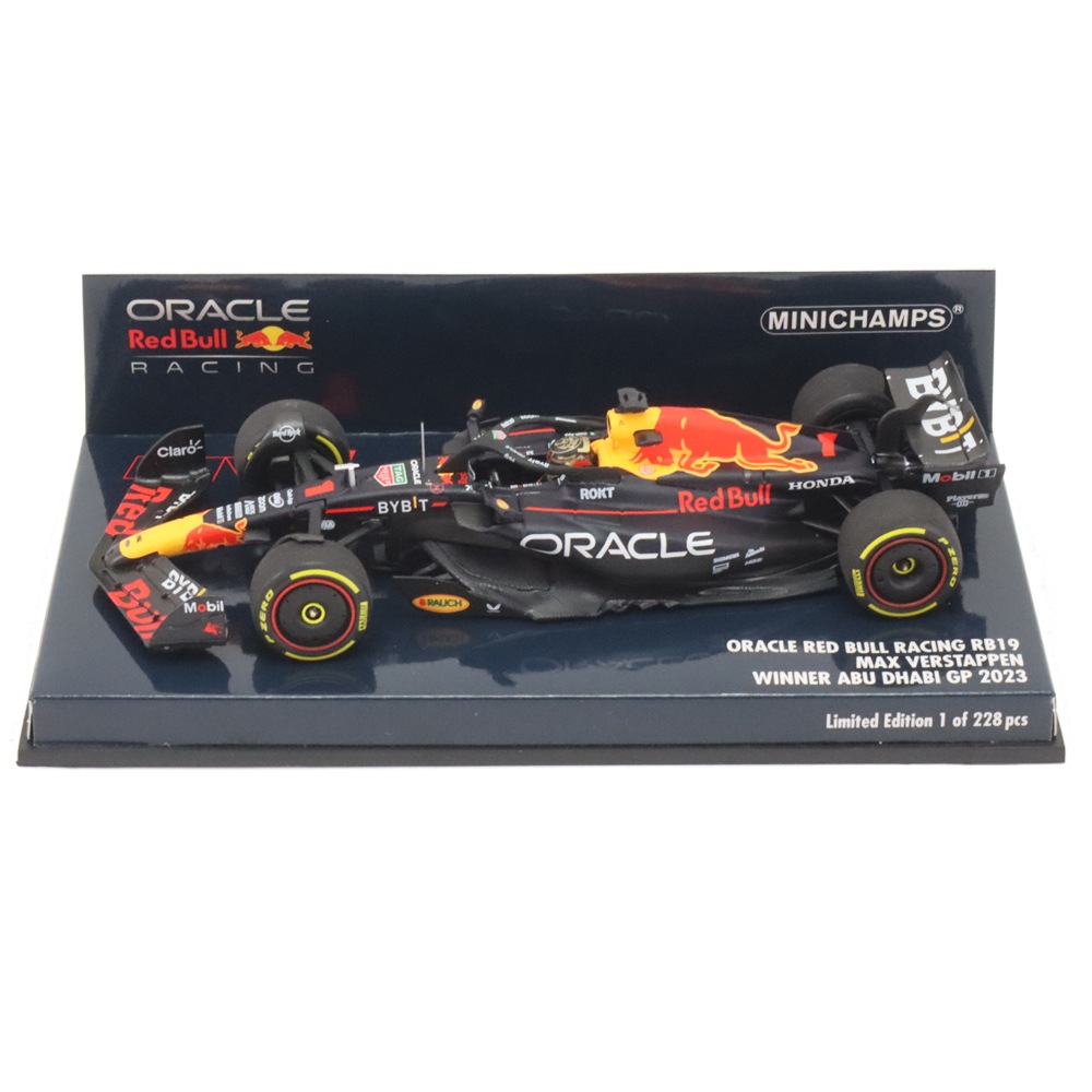 MINICHAMPS 2023 レッドブルF1 ミニカー 2台セット 1 / レッドブル|1/43スケール【30%オフセール】ミニチャンプス 1