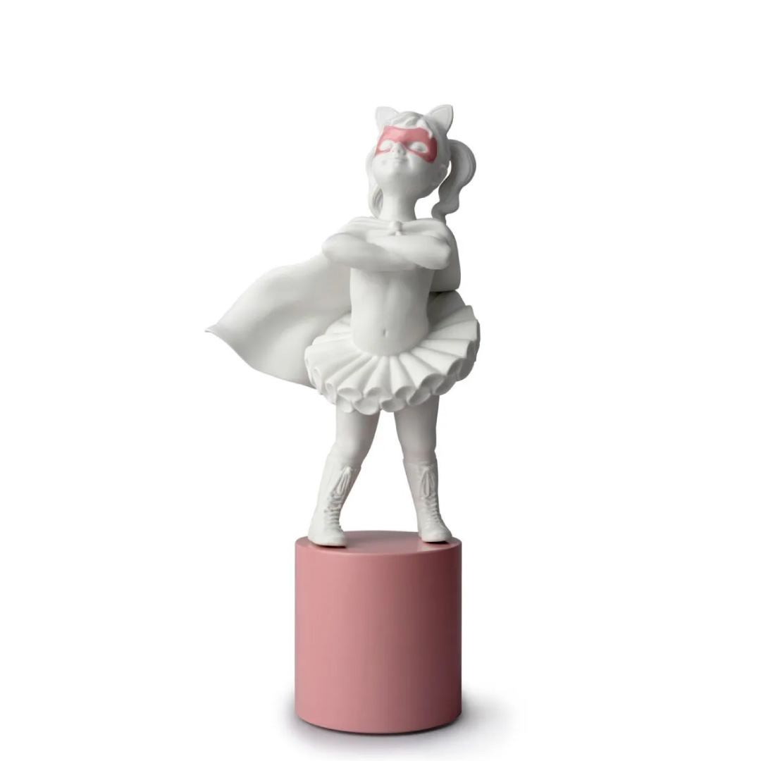 【定まり売りわたす店】LLADRO I\u0027m a Superheroine Girl 御嬢さん ヒロイン 瀬戸もの 今日このごろ芸術 芸術図形 デザイナーズ
