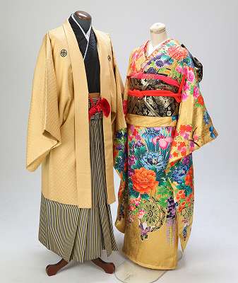 【花嫁御寮花むこ本振袖賃借】 金振袖賃借 華燭の典 花嫁御寮 貸御召しもの 御召しもの 紋付袴 晴れ晴れしい御召しものキラキラ正絹生成りしろむく 華燭の典 交歓会 前撮り映画化 神殿挙式 神前式 花嫁御寮御召しもの 貸御召しもの 綿帽子 紋付き袴fy16REN07★