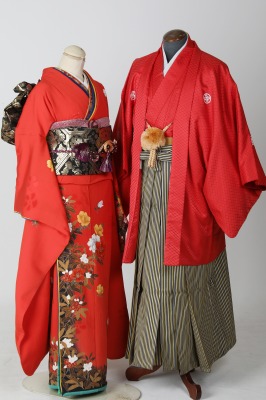 【花嫁御寮花むこ本振袖賃借】 金振袖賃借 華燭の典 花嫁御寮 貸御召しもの 御召しもの 紋付袴 晴れ晴れしい御召しものキラキラ正絹生成りしろむく 華燭の典 交歓会 前撮り映画化 神殿挙式 神前式 花嫁御寮御召しもの 貸御召しもの 綿帽子 紋付き袴fy16REN07★
