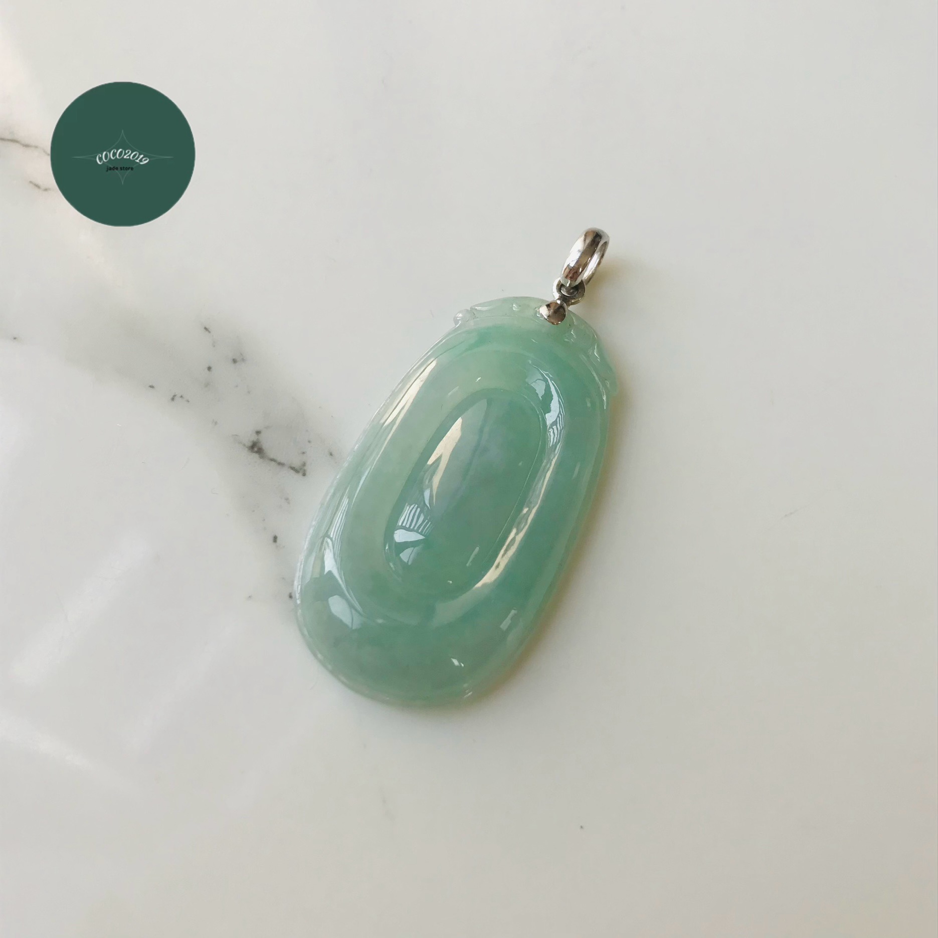 楽天市場】翡翠 ペンダント トップ K18（レクタングル）グリーン翡翠