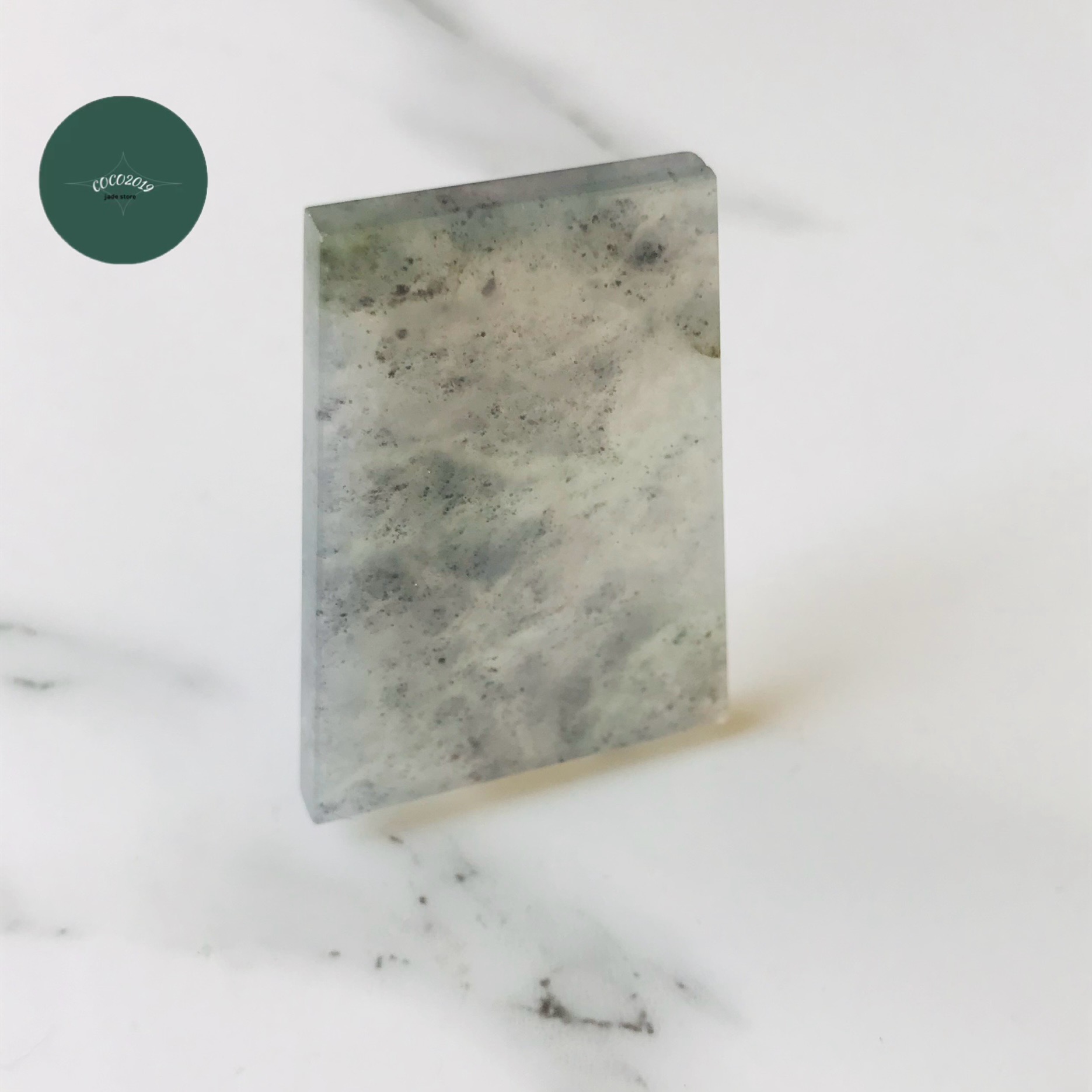 ビルマ産 翡翆 翡翆 jade    高品質 シャンデリヤとっ始め 首飾り 刻みつける 一点もの 滅多にない 天然石  翡翆 ひすい 力強さ石ころ hisui 本翡翆 翡翆専門職店 付属品 カービング
