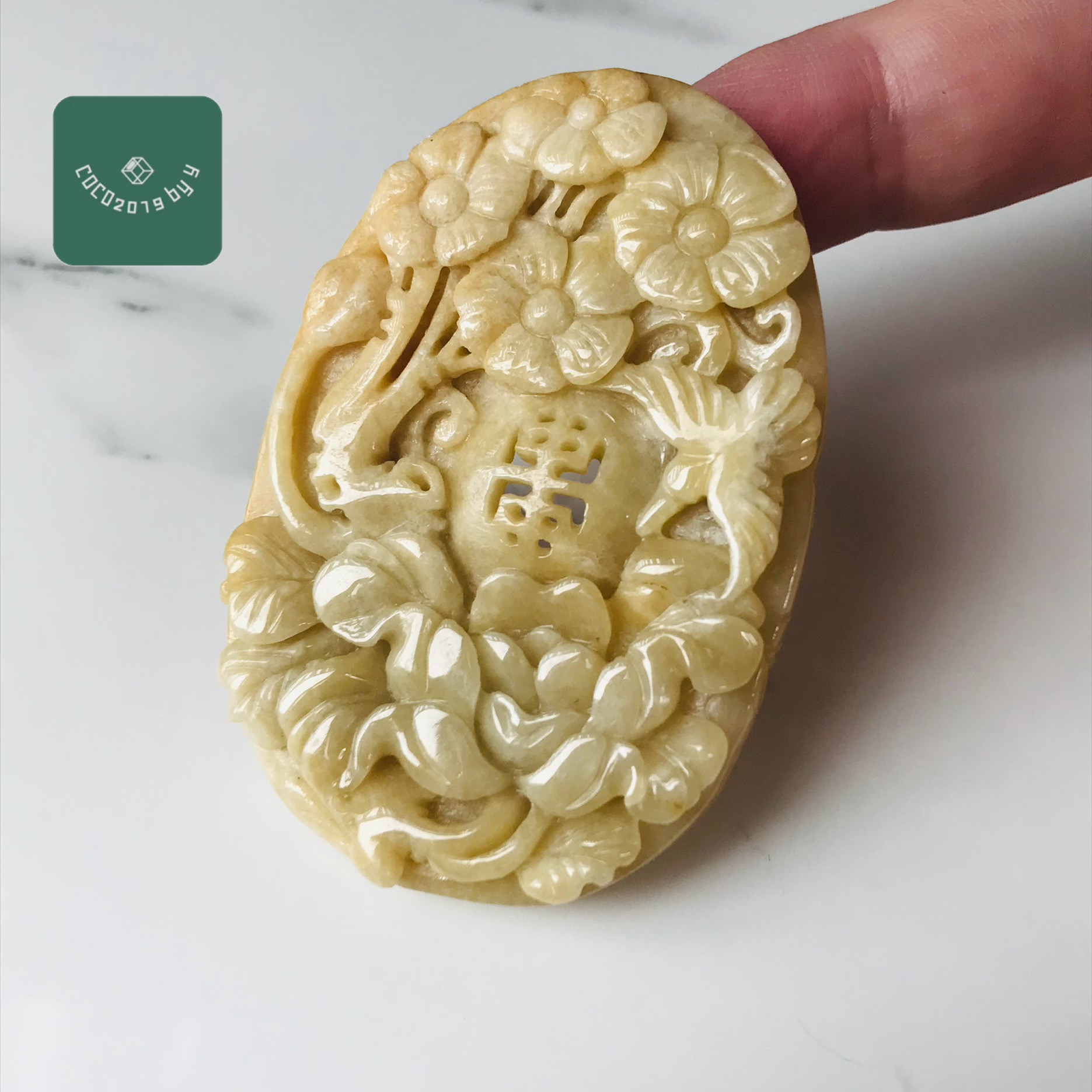 ビルマ産 翡翆 翡翆 jade    高品質 シャンデリヤ 一点もの 護身符 一点もの 滅多にない 天然石  刻みつける 翡翆 ひすい 力強さ石ころ hisui 本翡翆 翡翆専門職店 付属品 黄 花 鳥
