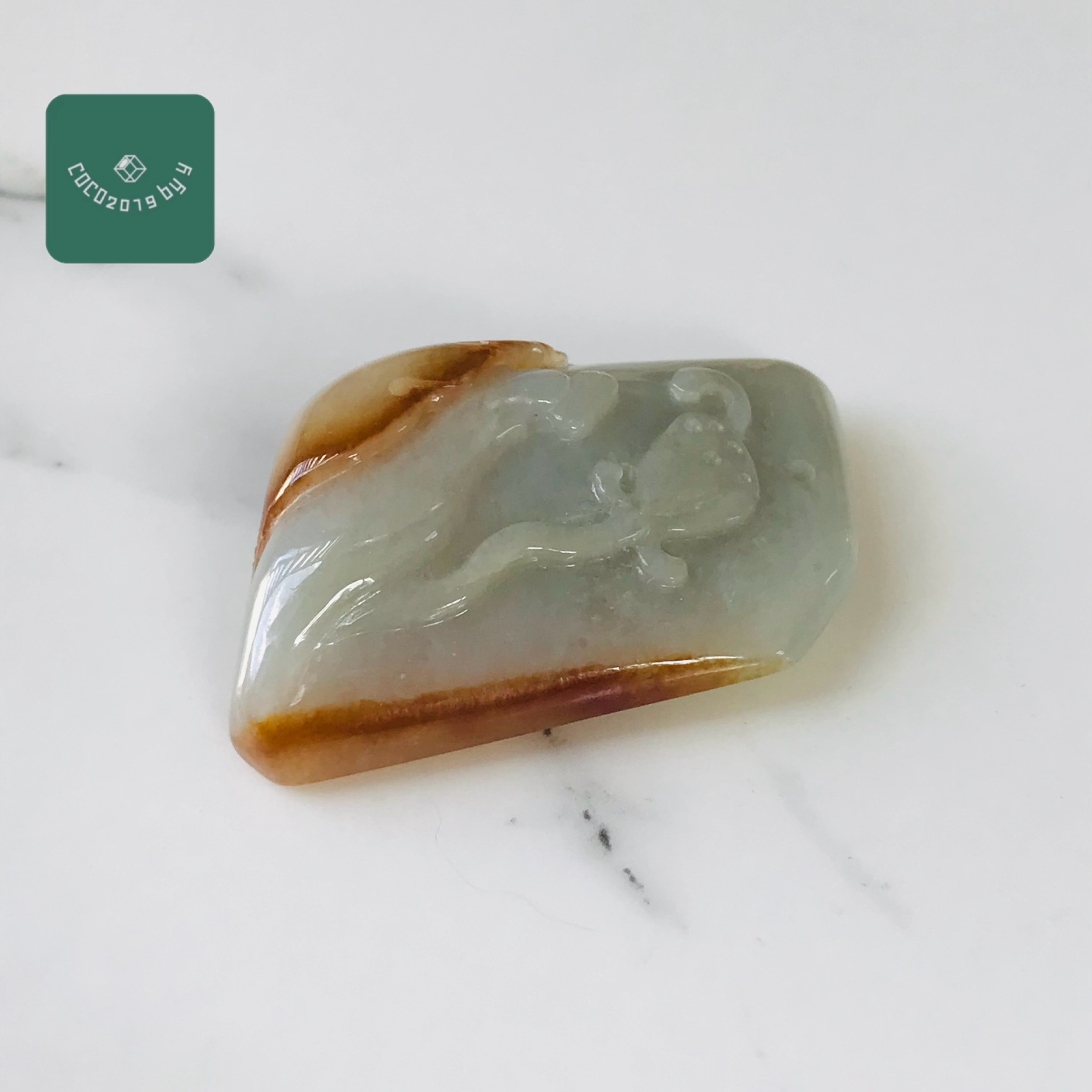 ビルマ産 翡翆 翡翆 jade    高品質 シャンデリヤ カービング 刻みつける 一点もの 護身符 一点もの 滅多にない 天然石  刻みつける 翡翆 ひすい 力強さ石ころ hisui 本翡翆 翡翆専門職店 付属品 赤