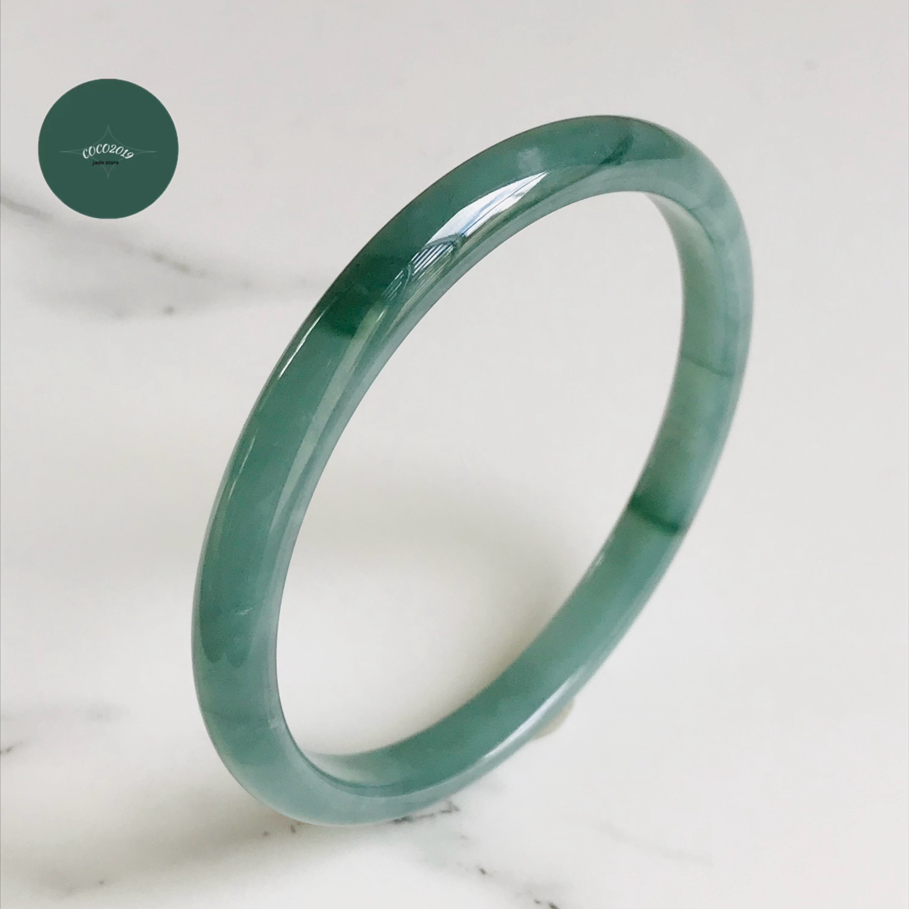 グアテマラ共和国産 翡翆 翡翆 jade バングル 腕輪 59.1粍 翡翆 ひすい 力強さ石ころ hisui 本翡翆 翡翆専門職店 付属品 宝飾品 手? 緑