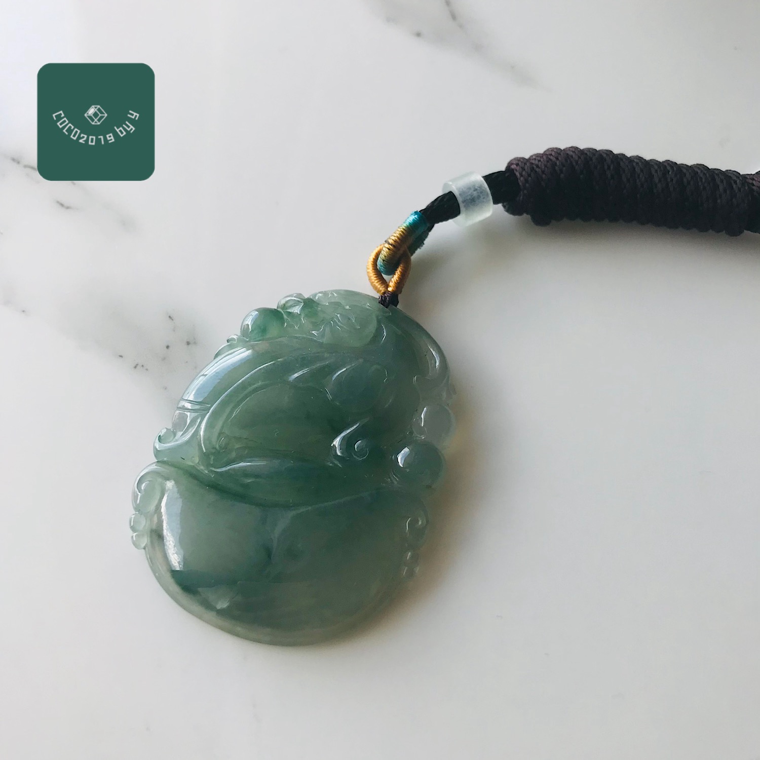 ビルマ産 翡翆 翡翆 jade    高品質 シャンデリヤとっ始め 氷種 飄花 緑であること 石花 紐付き 護身符 一点もの 天然石  刻みつける 翡翆 ひすい 力強さ石ころ hisui 本翡翆 翡翆専門職店 付属品 如意 吊?