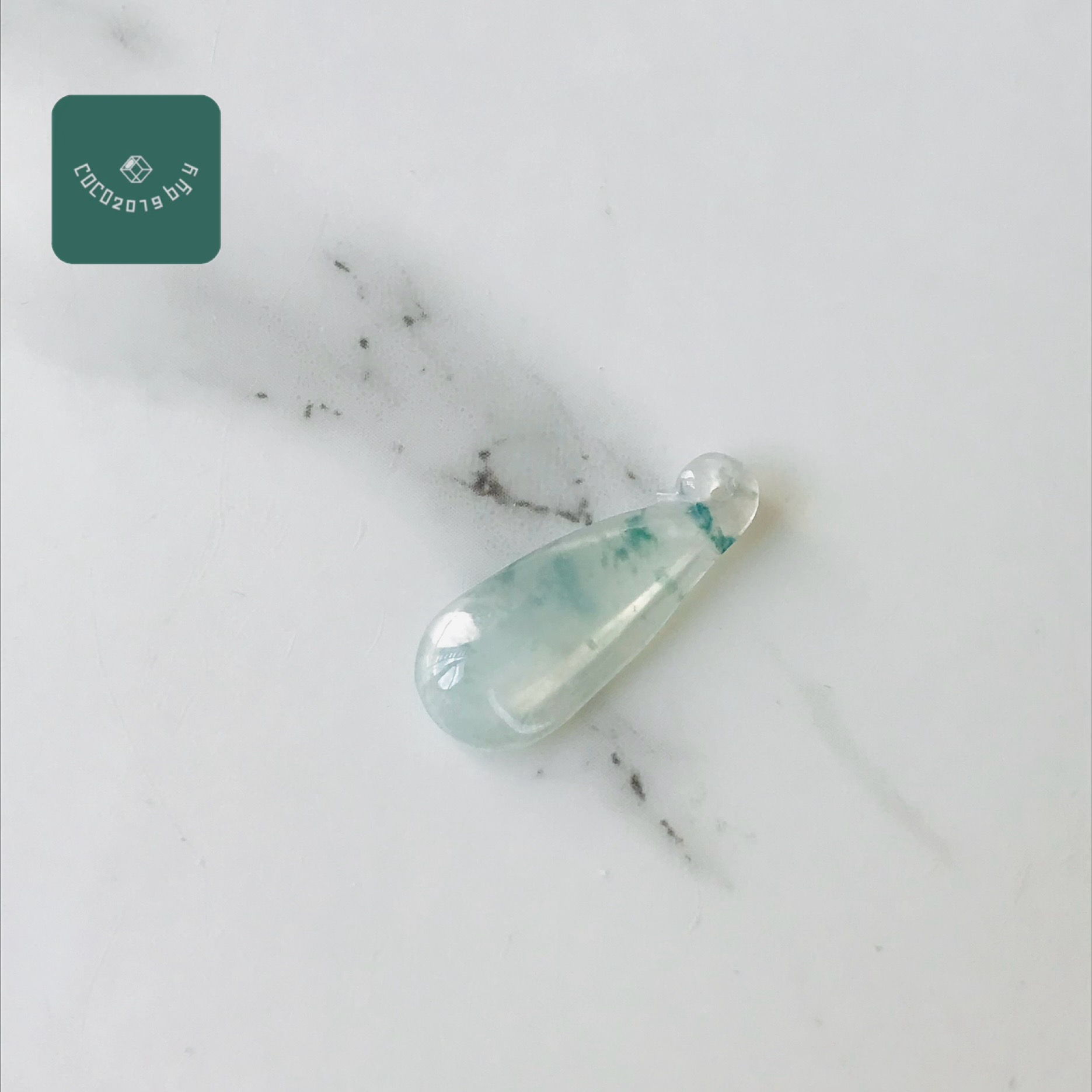 ビルマ産 翡翆 翡翆 jade    高品質 シャンデリヤとっ始め 首飾り カービング 氷 一点もの 滅多にない 天然石  翡翆 ひすい 力強さ石ころ hisui 本翡翆 翡翆専門職店 付属品 如意