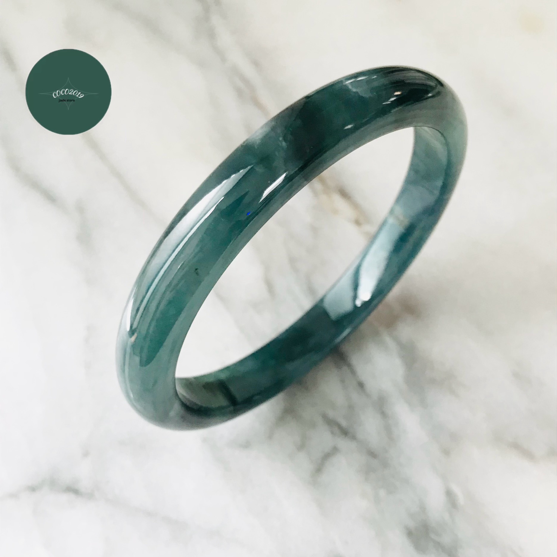 グアテマラ共和国産 翡翆 翡翆 jade バングル 腕輪 60.5粍 翡翆 ひすい 力強さ石ころ hisui 本翡翆 翡翆専門職店 付属品 宝飾品 手? 青 緑