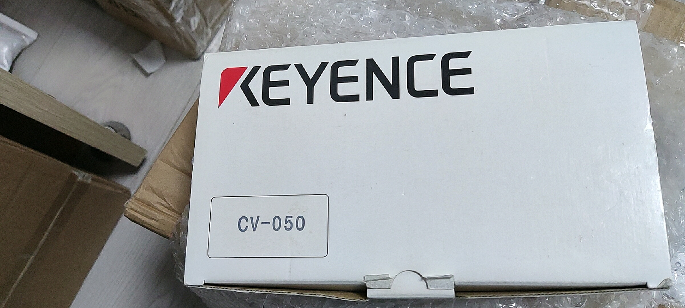 新品★東京発★適格請求★税込★Keyence CV-050 ??Vision System Camera CV-050★6ヶ月保証|虹色の空