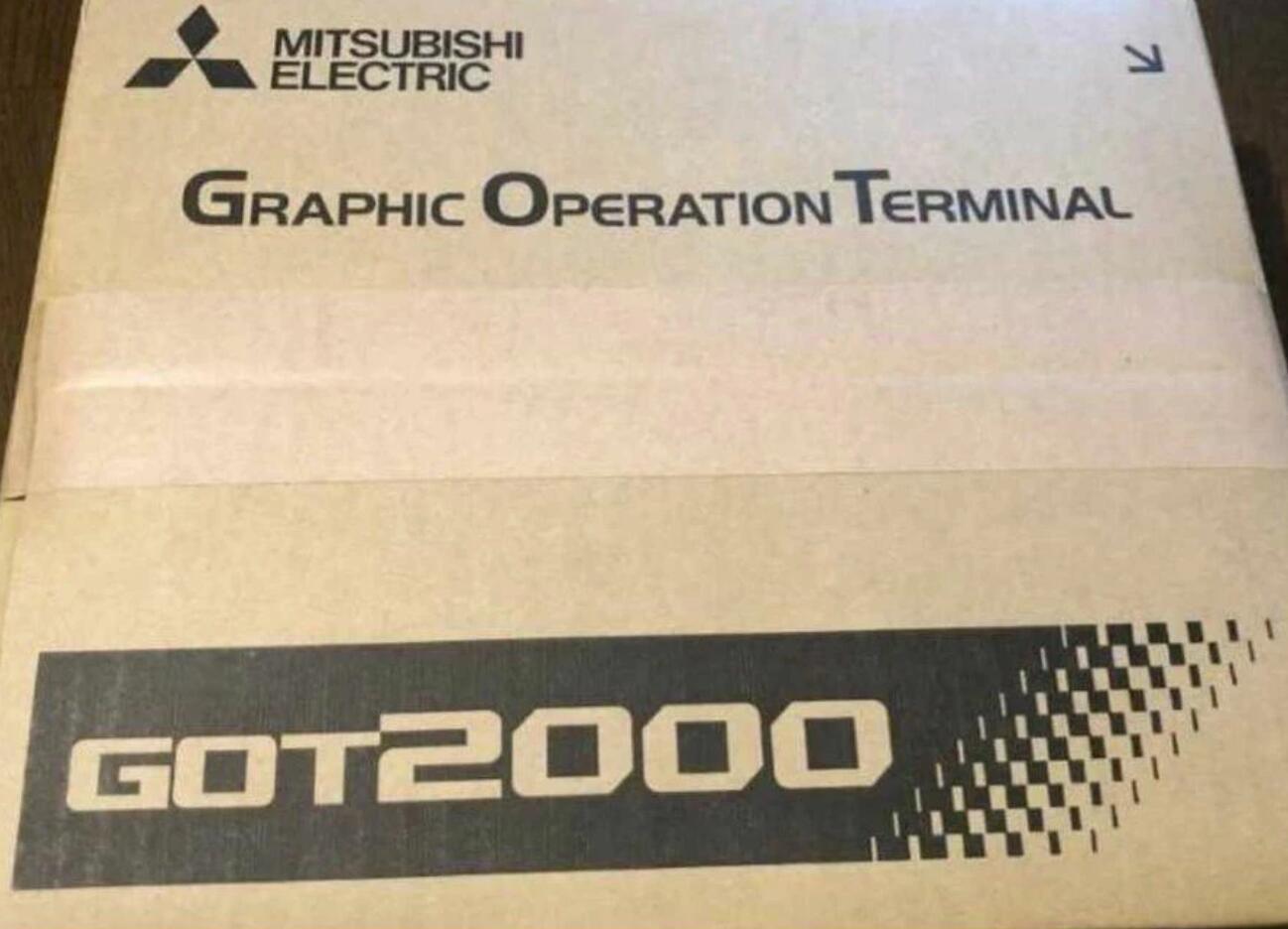 新品★日本の首都発★適当お願いごと★税込★MITSUBISHI 三菱電機 GT2708-VTBD タッチパネル書きあらわす器★６ヶ月引きうける