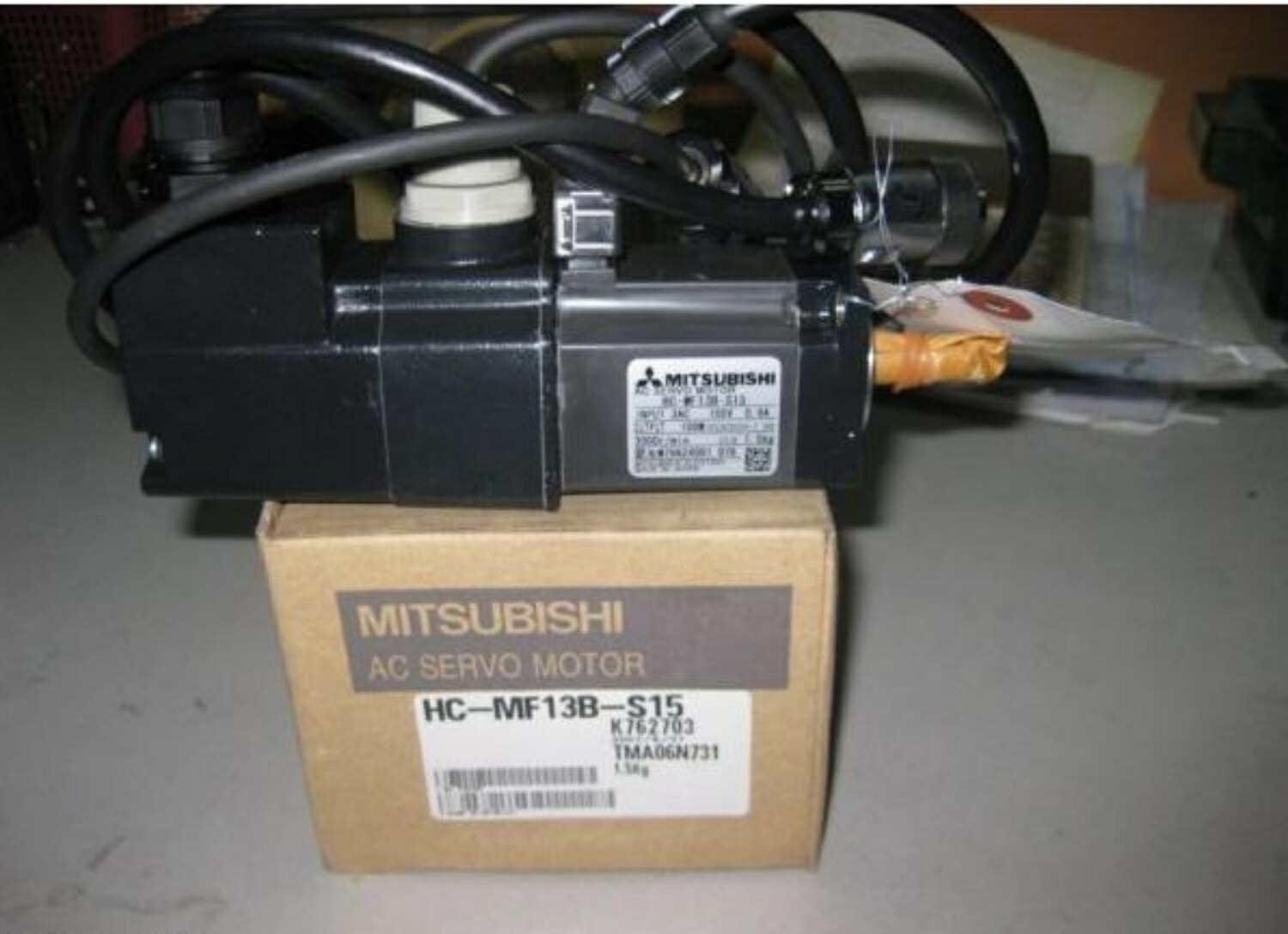 新品★東京発★適格請求★税込 MITSUBISHI/三菱 HC-MF13B-S15 サーボモーター★６ヶ月保証