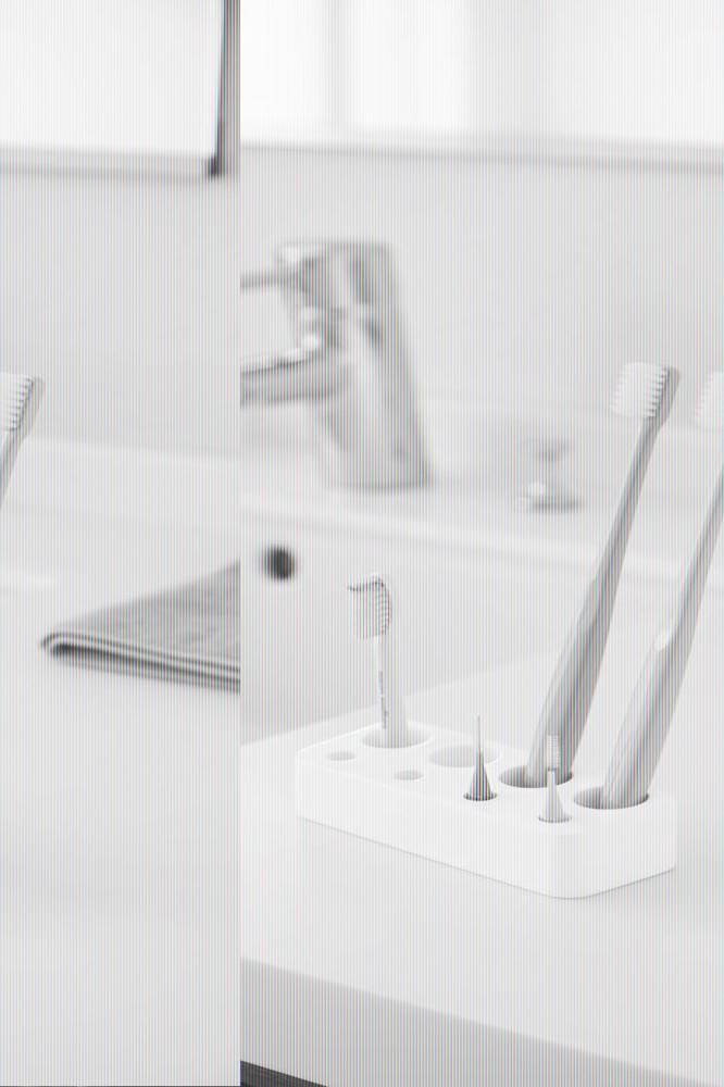 【楽天市場】【山崎実業全品ポイント5倍】3394 歯ブラシ&歯間ブラシスタンド ミスト ホワイト TOOTHBRUSH