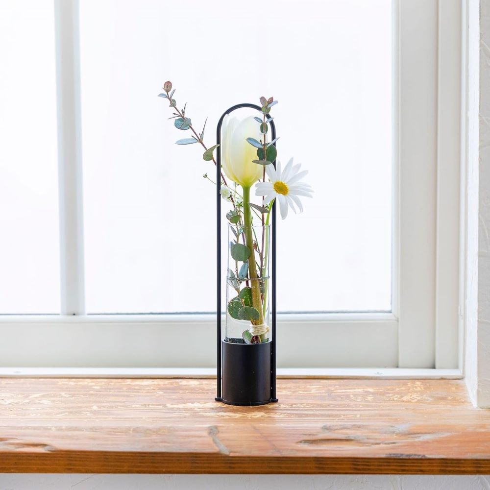 楽天市場】花瓶 一輪挿し ガラス 円柱 おしゃれ 透明 フラワーベース