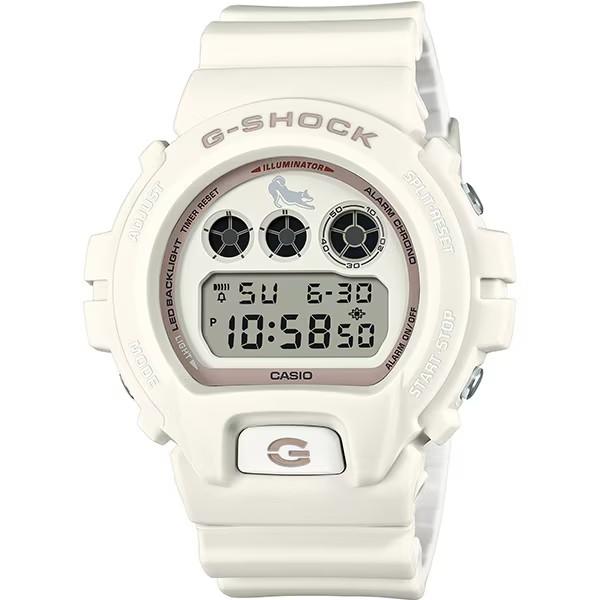 G-SHOCK Gショック 招き猫 DW-5600TMN-7JR 幸運を呼ぶ!? 招き猫モチーフの新作G-SHOCKを見逃すな！ | GQ JAPAN