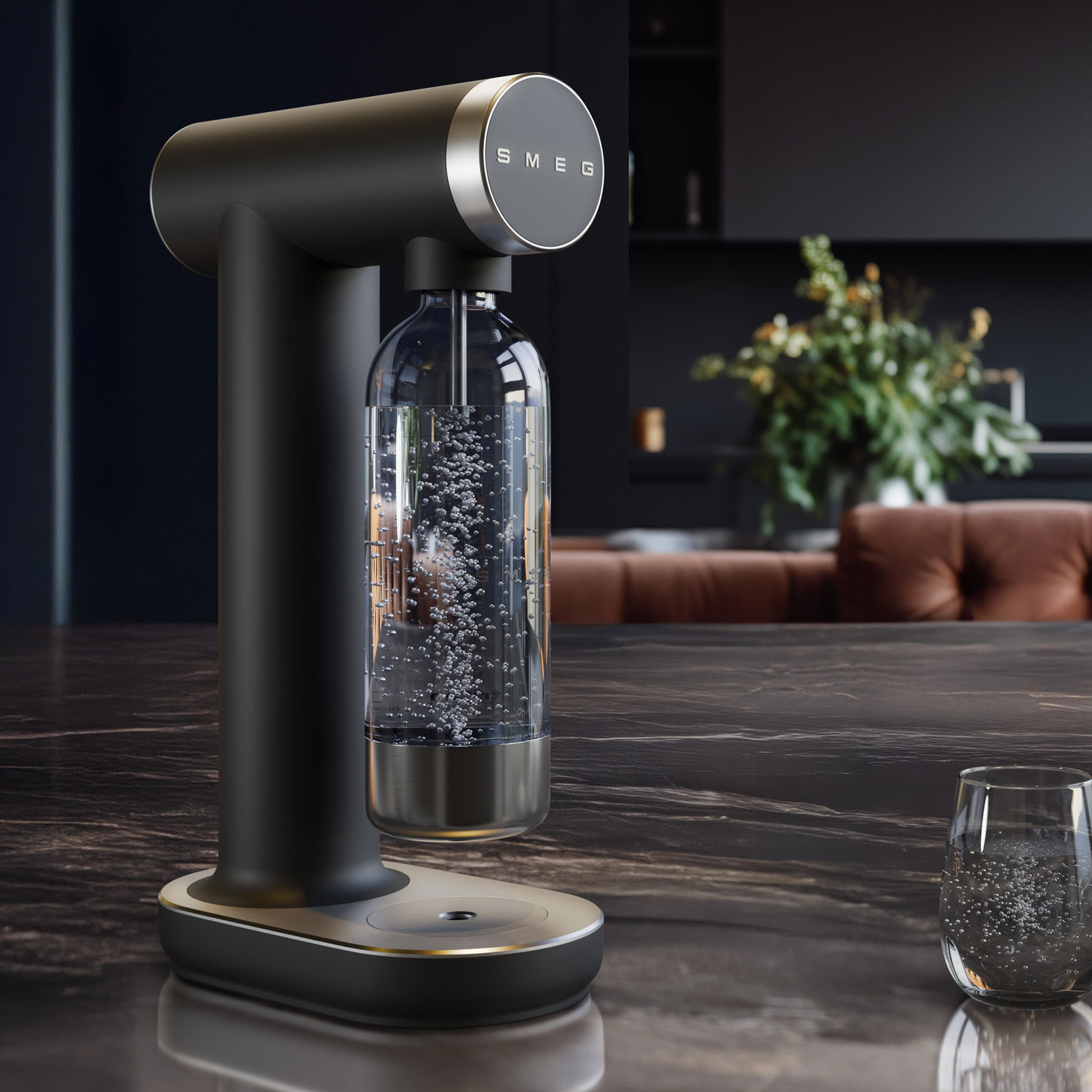 NEW☆（日本正規販売店） SMEG ソーダメーカー１L【マットブラック】 SKC01BLM イタリア家電ブランド【スメッグ】 レトロ デザイン おしゃれ家電 ハイブランド 炭酸水メーカー ソーダメイカー sodamaker スメグ