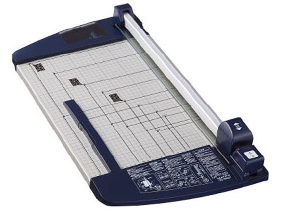 【レビュー投稿で100円OFFクーポン】送料無料 コクヨ ペーパーカッターロータリー式 40枚切 チタン加工刃 A3 DN-TR401 裁断機本体 切る 文具 事務