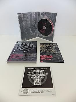 【中古】UVERWORLD VIDEO COMPLETE-ACT.1-FIRST 5 YEARS [DVD]【初回生産限定盤:DVD+CD】