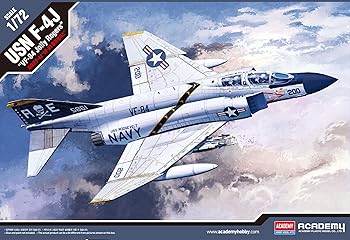 【中古】1／72 USN F-4J VF-84 Jolly Rogers #12529 Academy