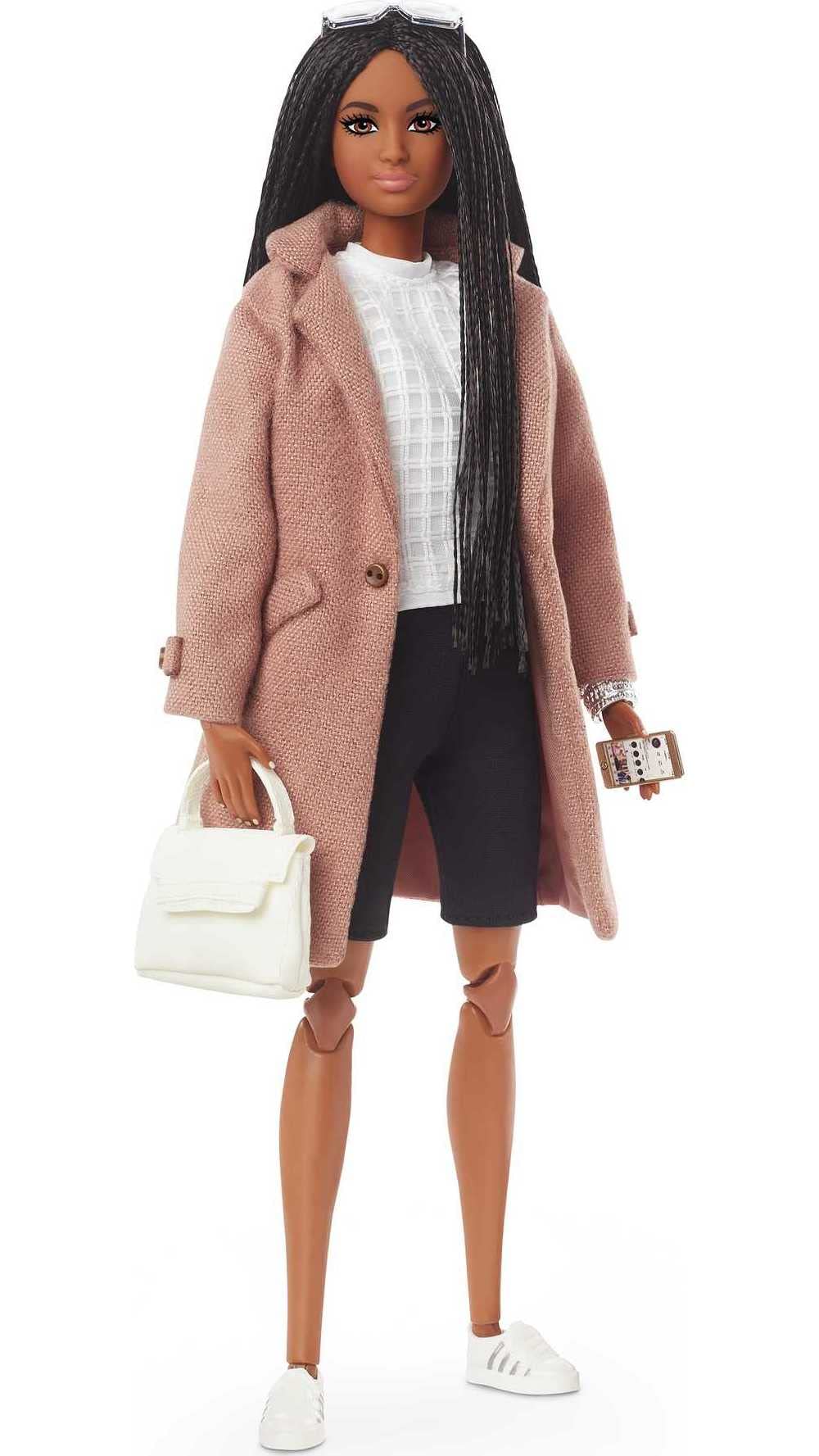 【中古】(非常に良い)バービー(Barbie) スタイル ファッションドールシリーズ2 【着せ替え人形】【シグネチャーGOLD】 GTJ83｜COCOHOUSE