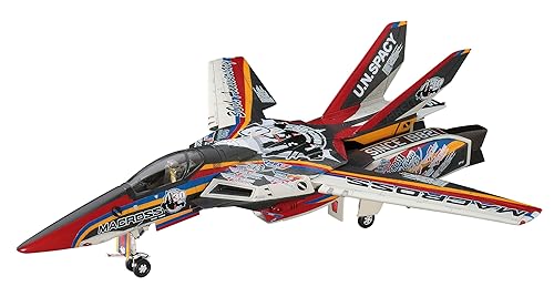 【中古】(非常に良い)ハセガワ マクロス VF-1J バルキリー マクロス30周年塗装機 1／72スケール プラモデル 65823