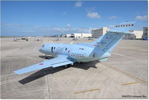 【中古】(未使用品)プラッツ 1／144 海上自衛隊 U-125＆UH-60 那覇救難隊 創設50周年 記念塗装機 プラモデル PF-67