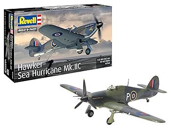 【中古】(未使用品)ドイツレベル 1／32 ホーカー シーハリケーン Mk.IIC プラモデル 03768 (飛行機)