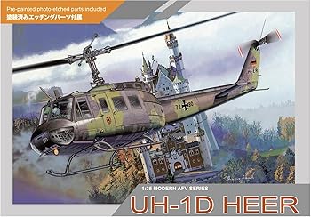 【中古】プラッツ ドラゴン 1／35 ドイツ UH-1D HEER ドイツ歩兵フィギュア4体／カラーエッチングパーツ付属 プラモデル DR3542 (ヘリコプター)