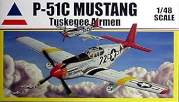 【中古】(非常に良い)プラッツ 1／48 タスキーギ・エアメン P-51Cマスタング プラモデル AC0012