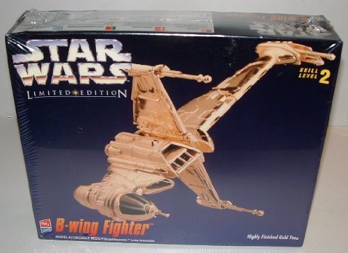 【中古】(非常に良い)B-wing Fighter ／ スターウォーズ LIMITED EDITION　MODEL KIT Highly Finished Gold Tone