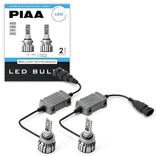 【中古】(非常に良い)PIAA(ピア) ヘッドライト／フォグライト用 LED 6000K BRILLIANT WHITE 12V 28W 4000lm HB3／4 HIR1／2 2年保証 車検対応 2個入 X7388｜COCOHOUSE 7,480円