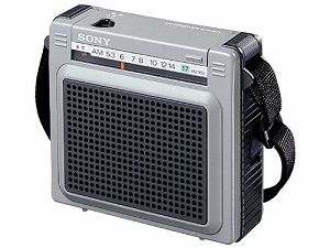 【中古】(人並み外れたに好いたらしい)SONY AM広広とした取りまかなう 携帯型ラジオ受信機 ICR-S71