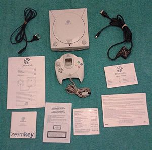 SEGA - セガ ドリームキャスト 本体＋ソフト17本セット 51PGSVmhr6L._UF350,350_QL50_.jpg